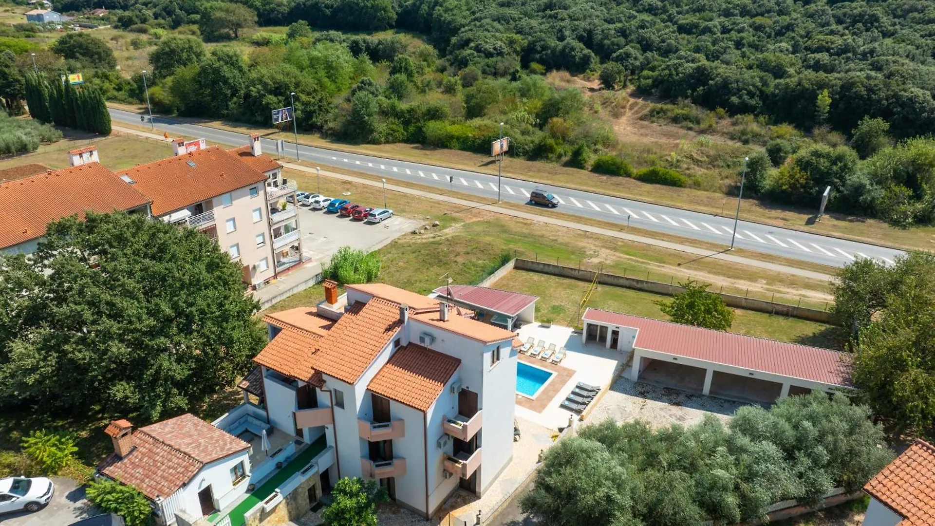 Villa Lealeana Pula 0*,  Croatia