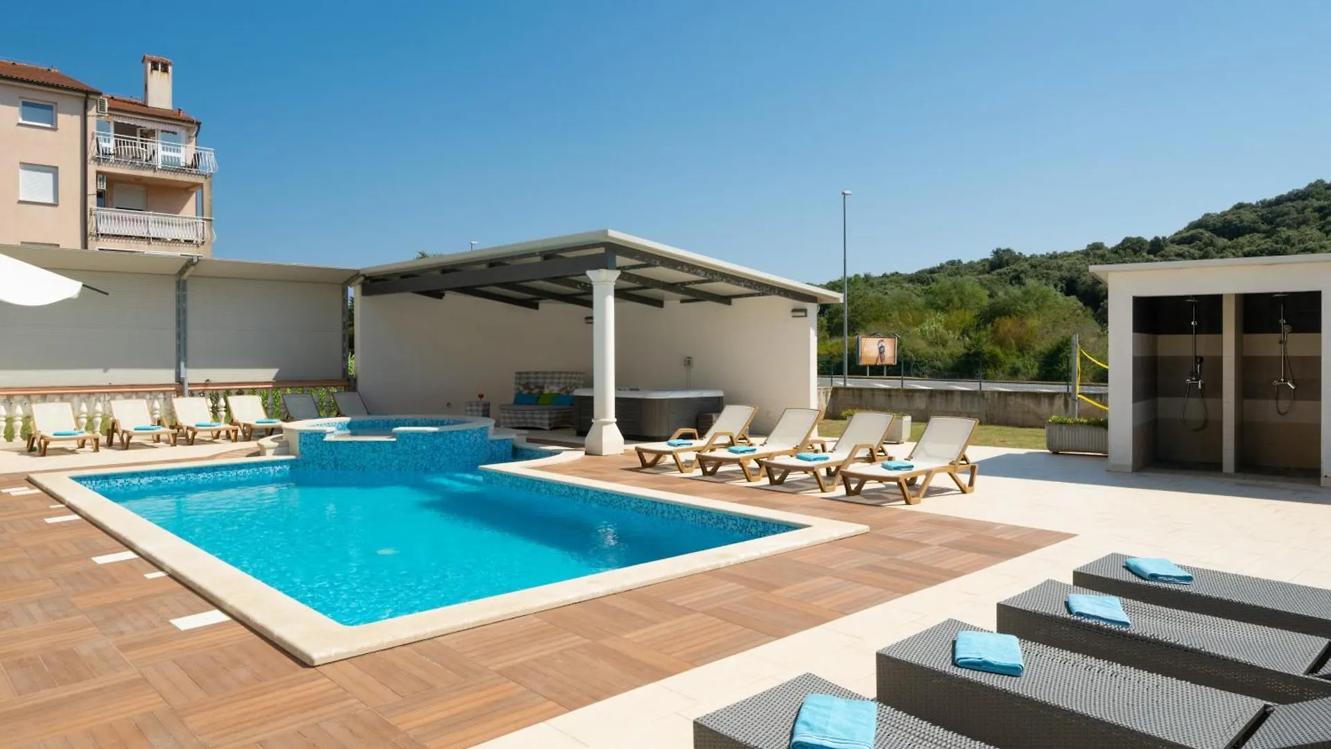 Villa Lealeana Pula