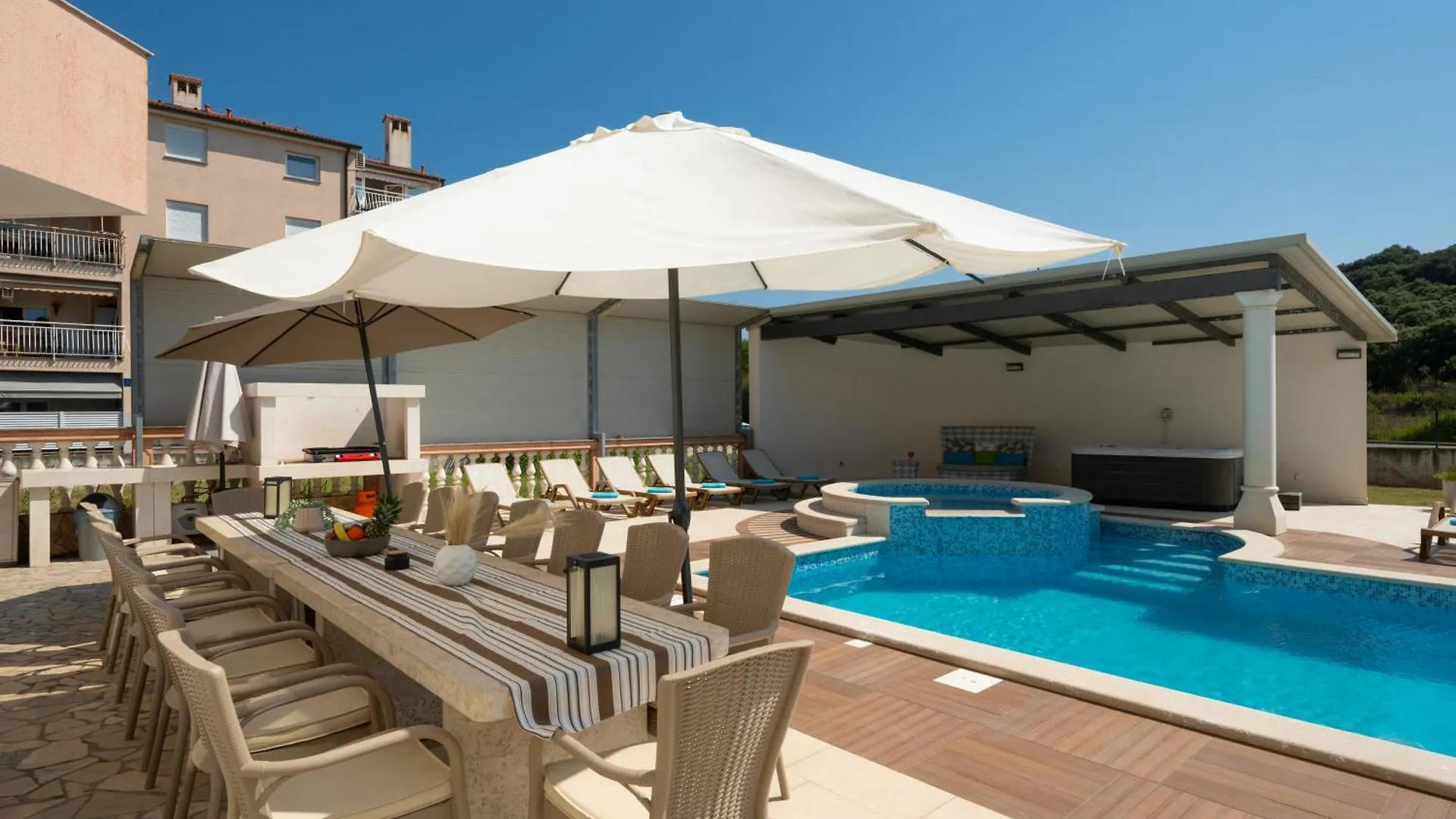 Villa Lealeana Pula Croatia
